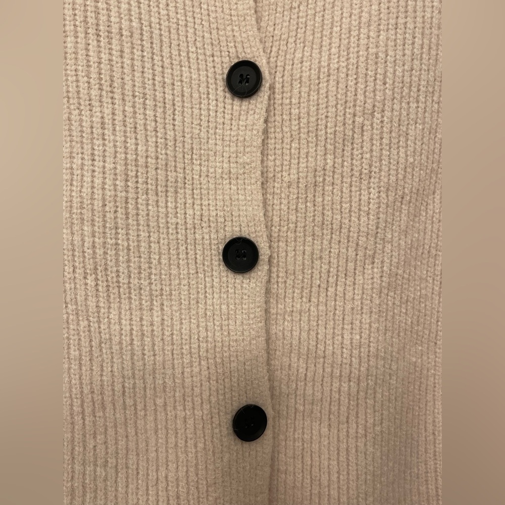 Boutique Button Cardigan - Picture 2 of 3